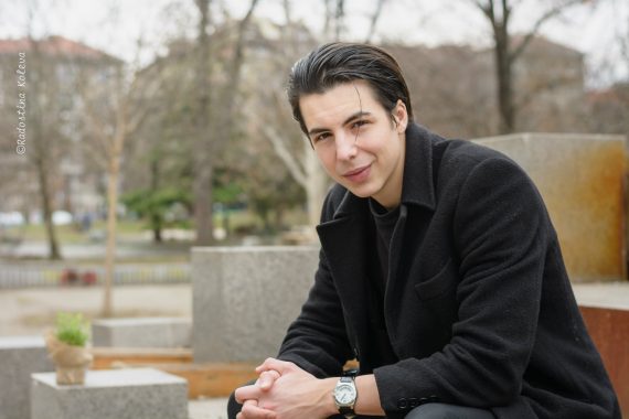 снимка: Cultinterview