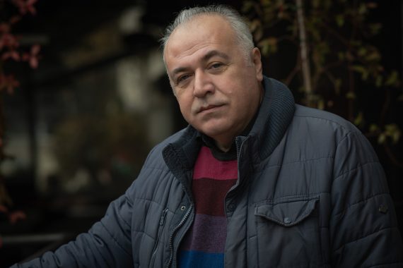 Момчил Колев в авторска снимка на Радостина Колева за Cultinterview